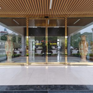 Cửa tự động